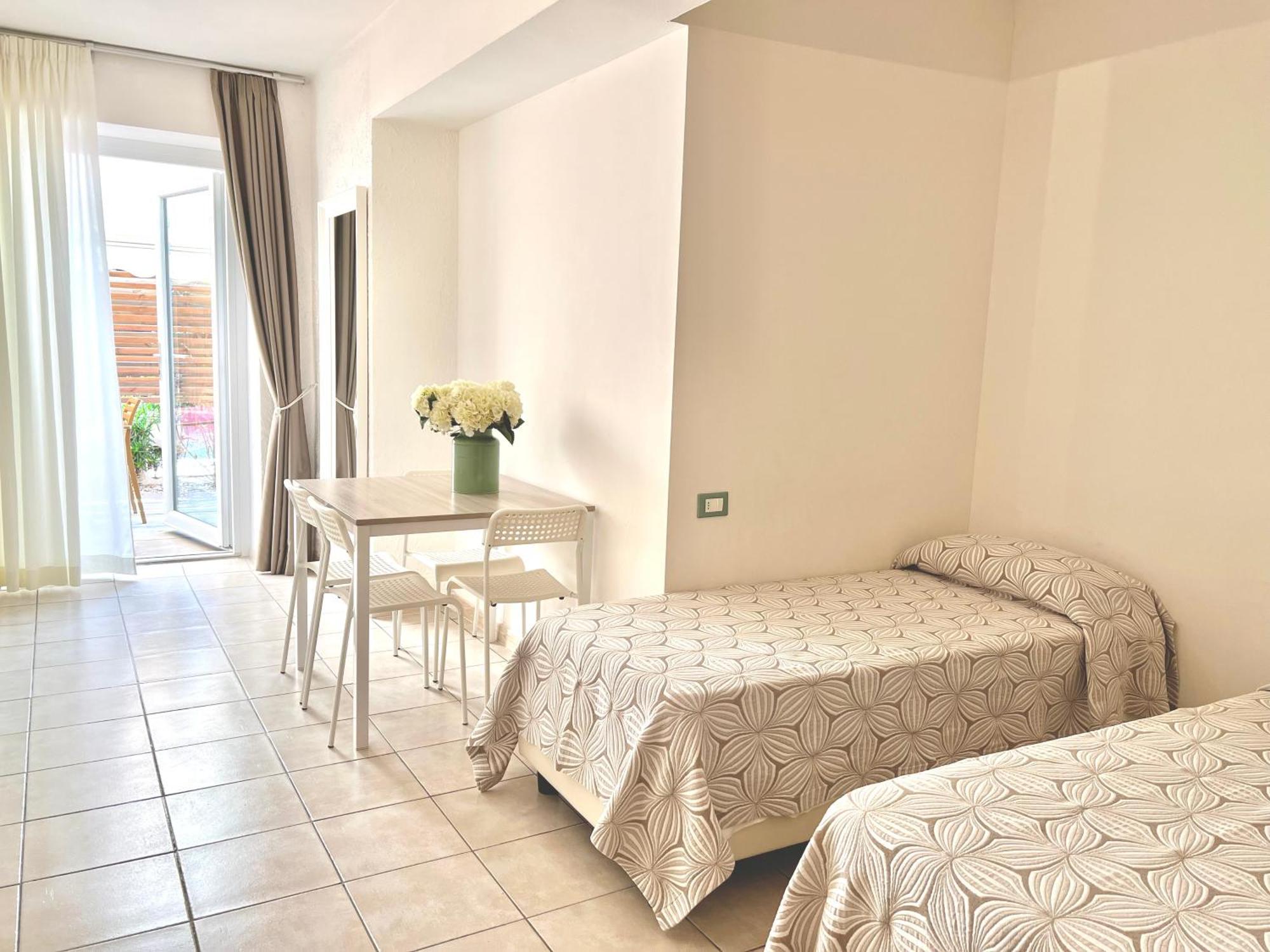 All'Etrusconia Hotel Castagneto Carducci Marina di Castagneto Carducci Bagian luar foto