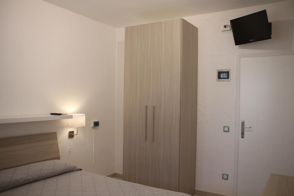 All'Etrusconia Hotel Castagneto Carducci Marina di Castagneto Carducci Bagian luar foto