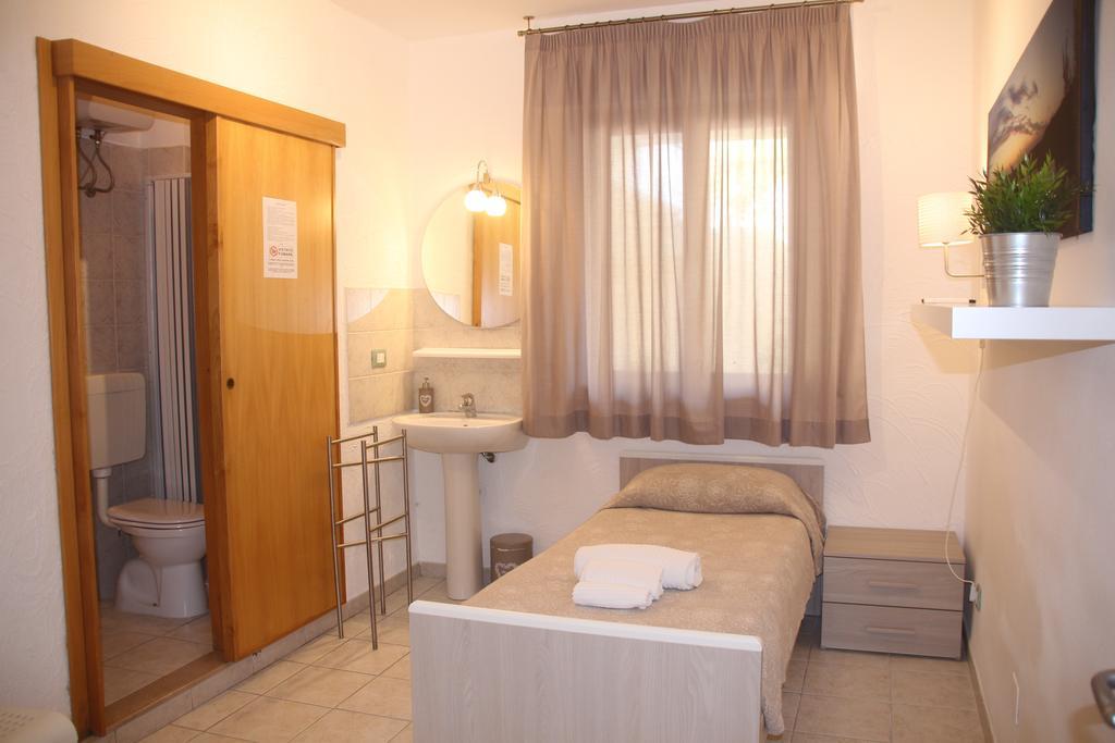 All'Etrusconia Hotel Castagneto Carducci Marina di Castagneto Carducci Bagian luar foto